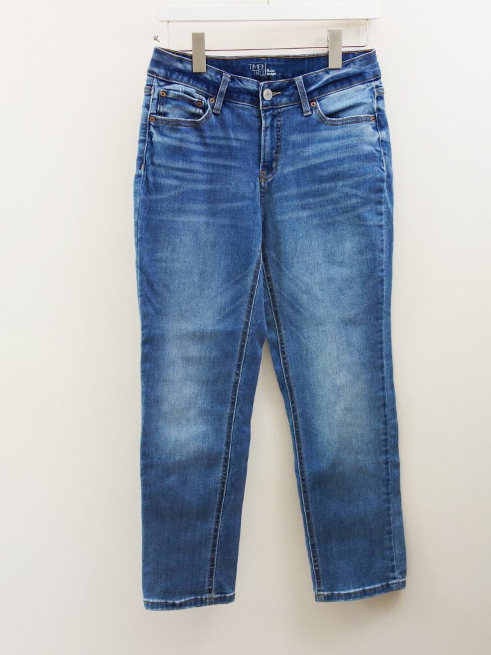 Time and Tru Women's Mid Rise Straight Leg Jeans Blue Size (8 Petite) NWOT